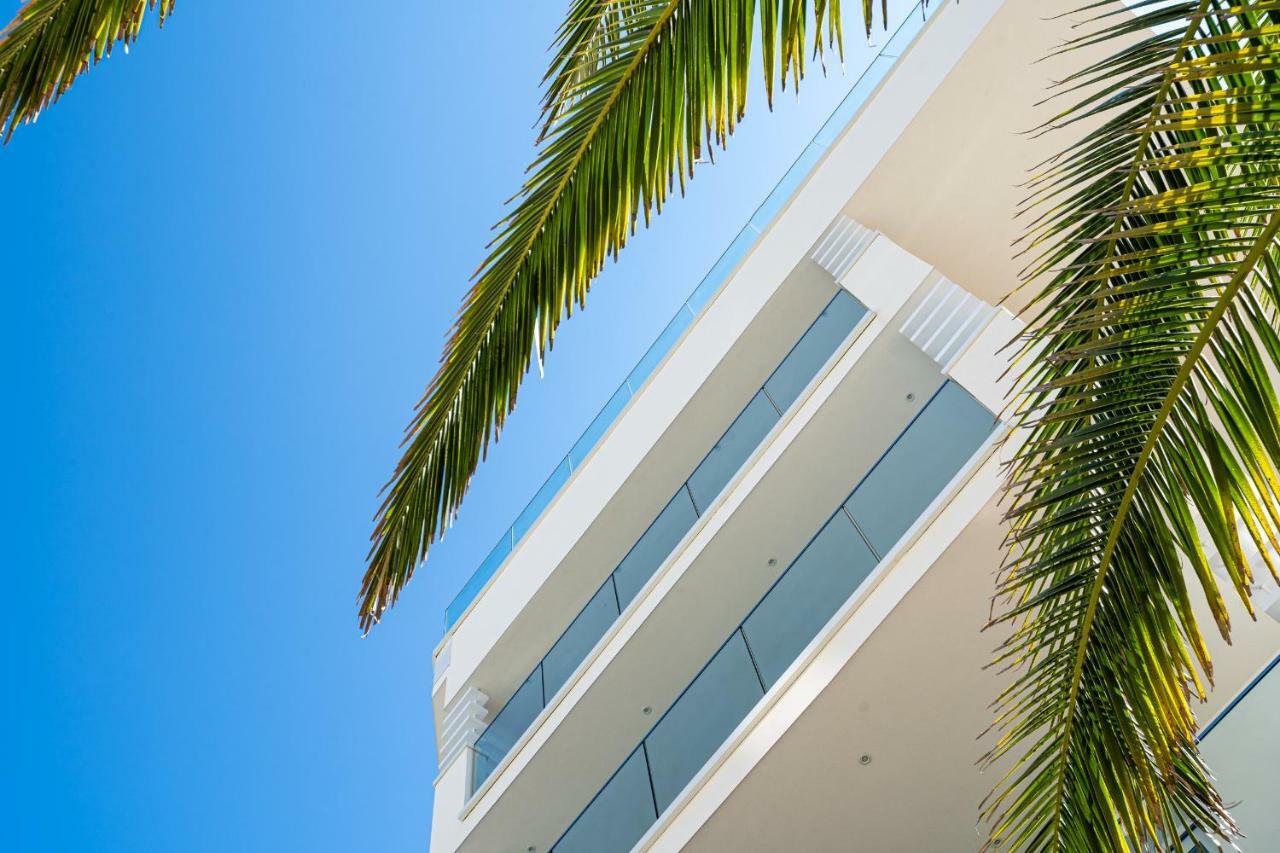 Hotel Vittoria Lignano Sabbiadoro Esterno foto